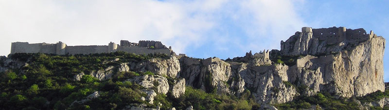 News : Citadelle de Peyrepertuse depuis le village de Rouffiac-des-Corbières